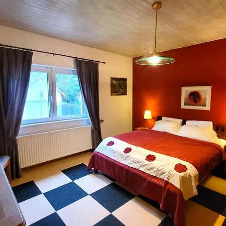 Semesterbostad Ferienhaus Eichwalde