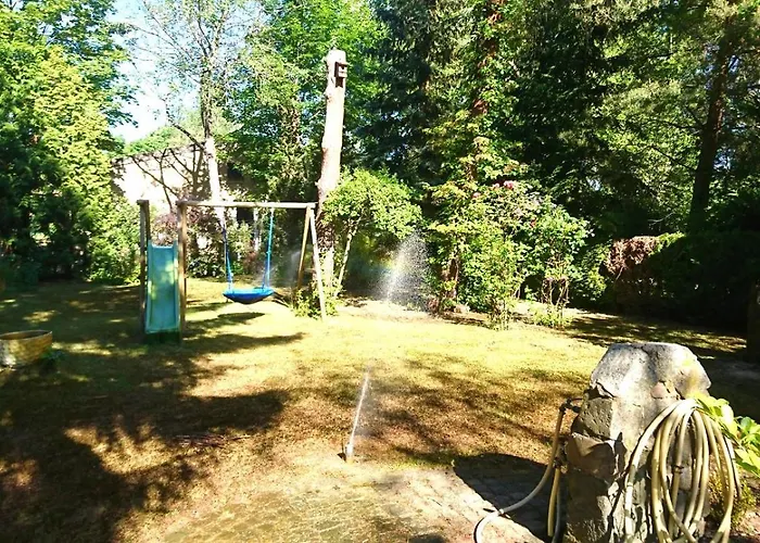 Semesterbostad Ferienhaus Eichwalde